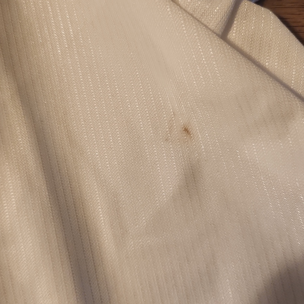 Nike Womens Athletic Shorts in White with Black Panels - Picture 6 of 6